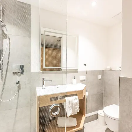 Garni Schellenberg 4*