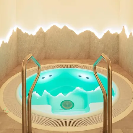 Hotel Garni Schellenberg 4*