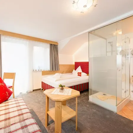 Garni Schellenberg Hotel 4*